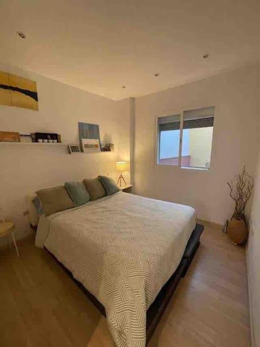 180 Home Casa Rodrigo De Triana Sevilla Bagian luar foto